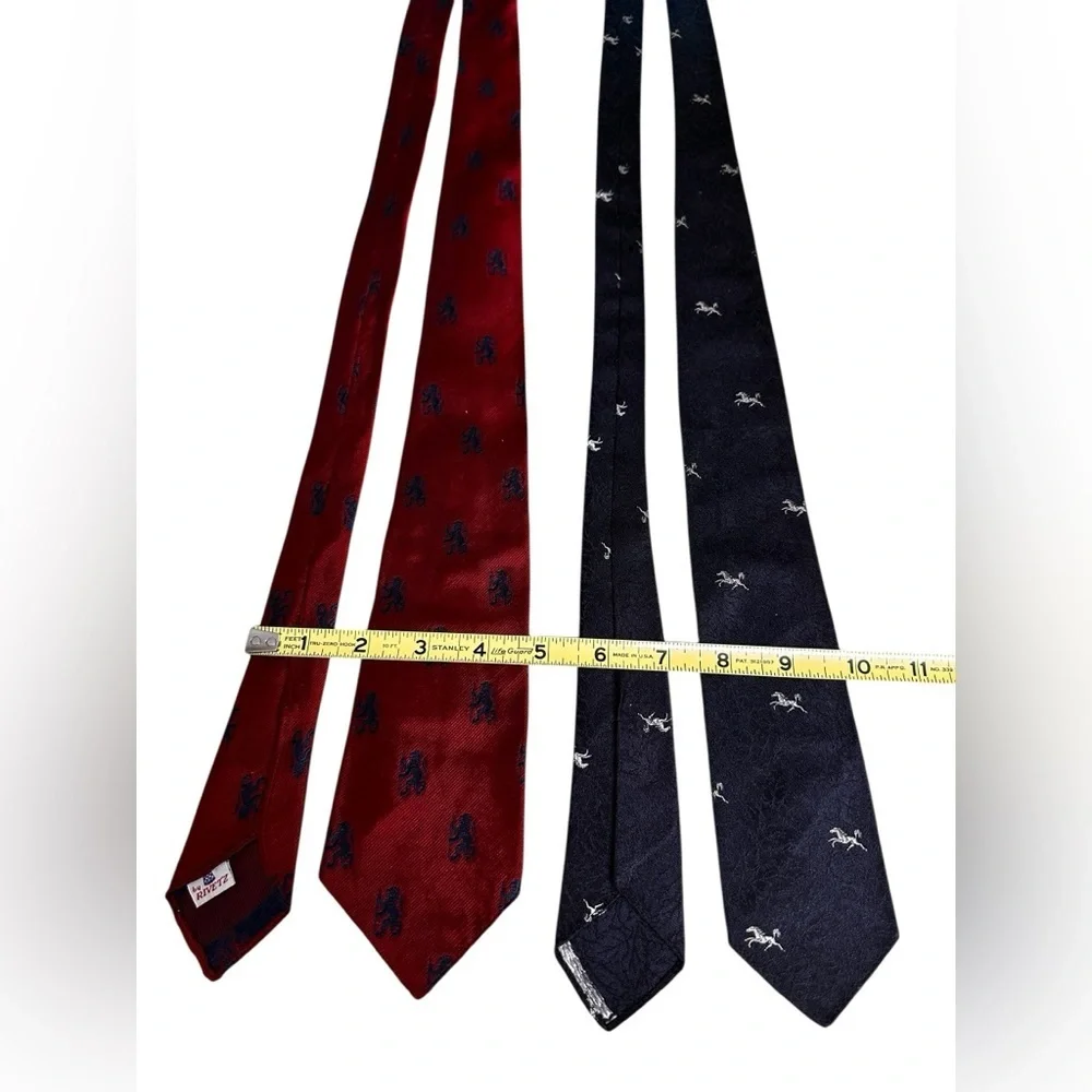 Magazzino Roma Silk Blue Stallion & Wilson’s Red Lion Silk Necktie 60s 70s 2 Tie